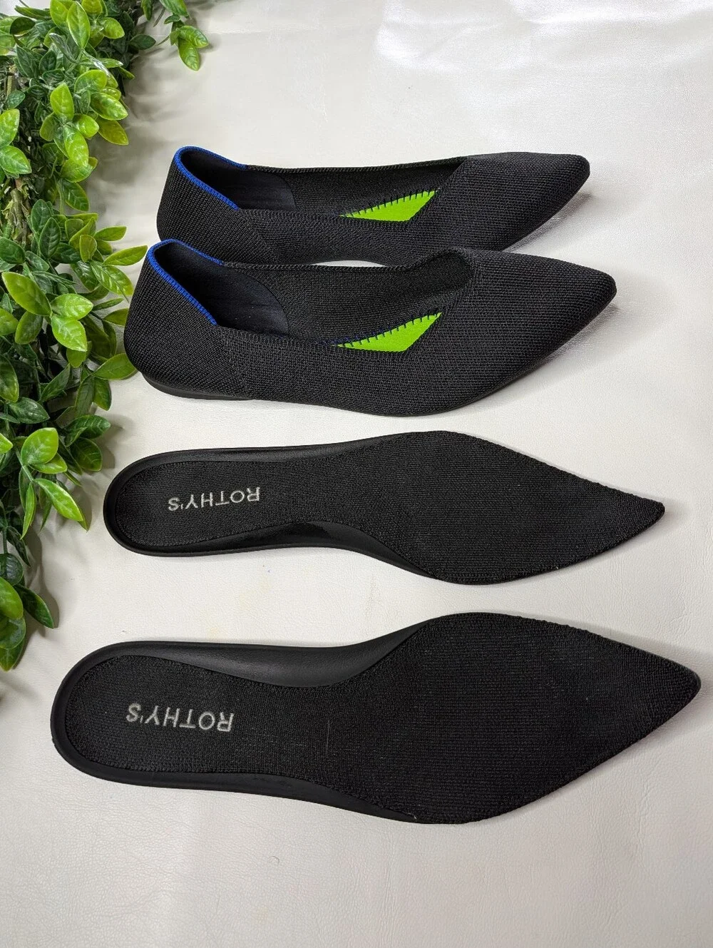 Rothys Pointed Toe Flats Black Size 8.5